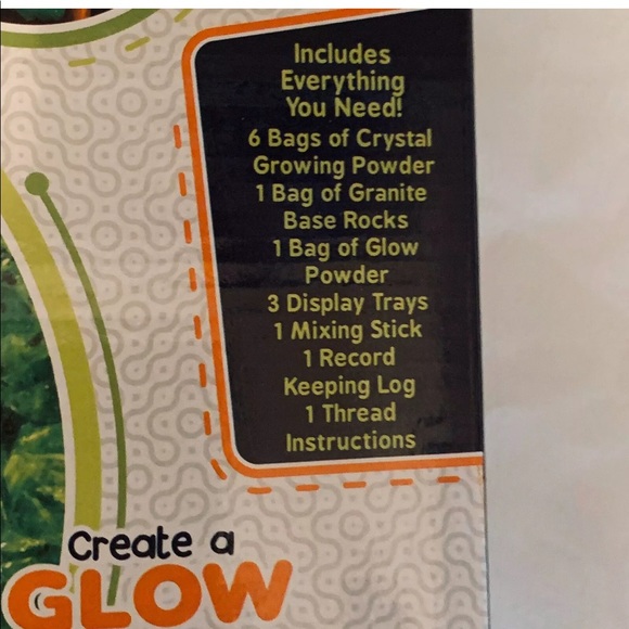 Adventure club lab crystal growing glowing kit - Picture 4 of 4